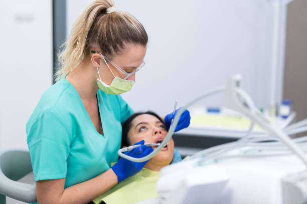 Best Pediatric Emergency Dentist in Goulding, FL